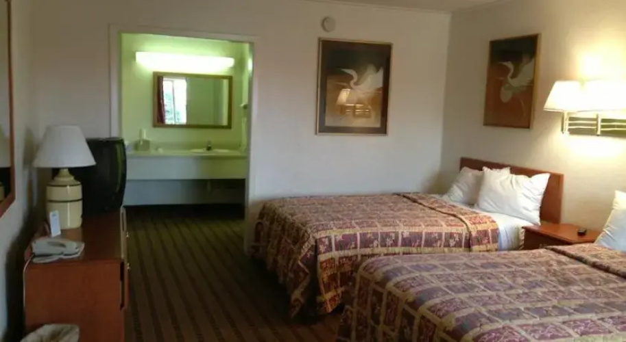 Days Inn South Fort Worth