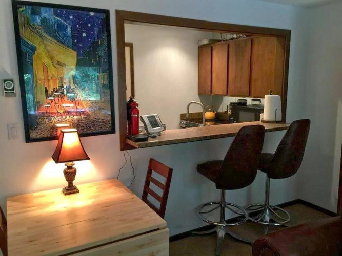 31SW Deluxe Snowater Condo!