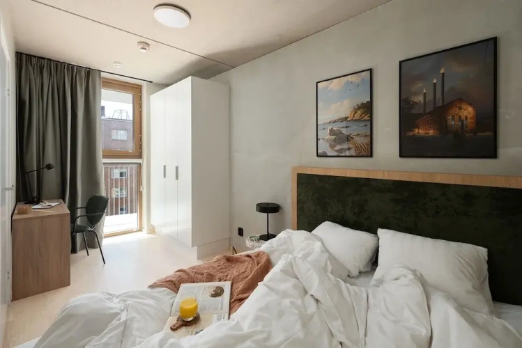 2 Bedrooms Apartment