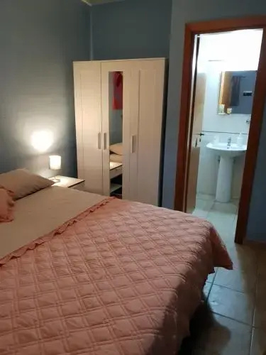 Cucaracha Bungalow