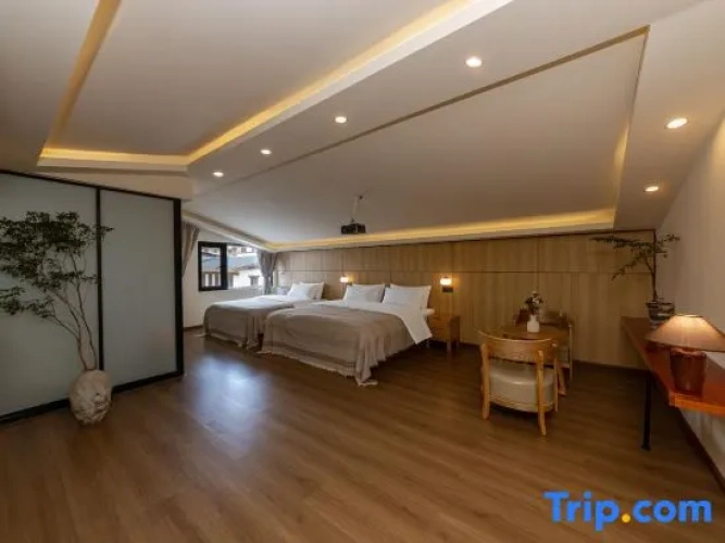 Twin Cottage