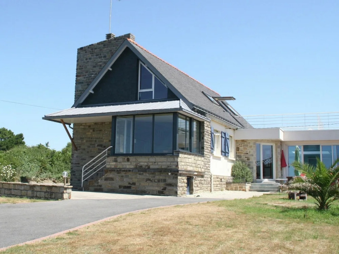 Seafront Villa in Finistère