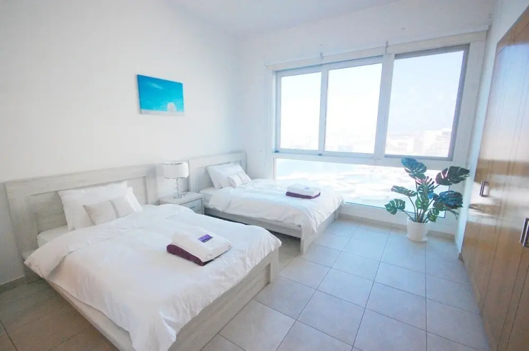 Marina Residences 2