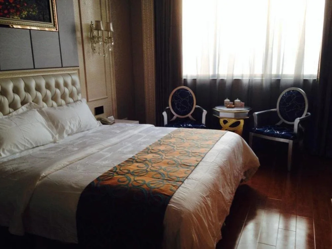 Guangfeng Hotel