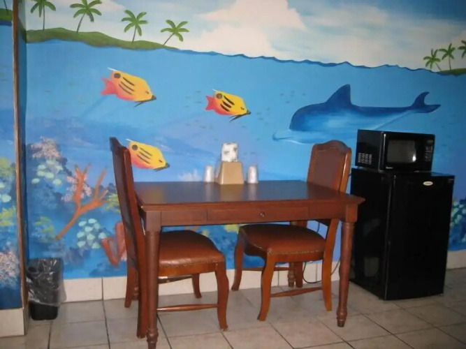 Economy Inn