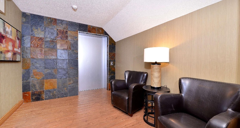 Best Western Plus Emerald Isle Hotel photo 12