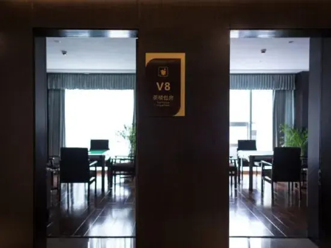New World Hotel