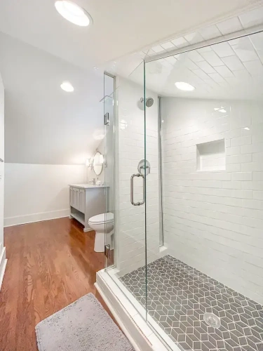 4 Bedrooms Cottage