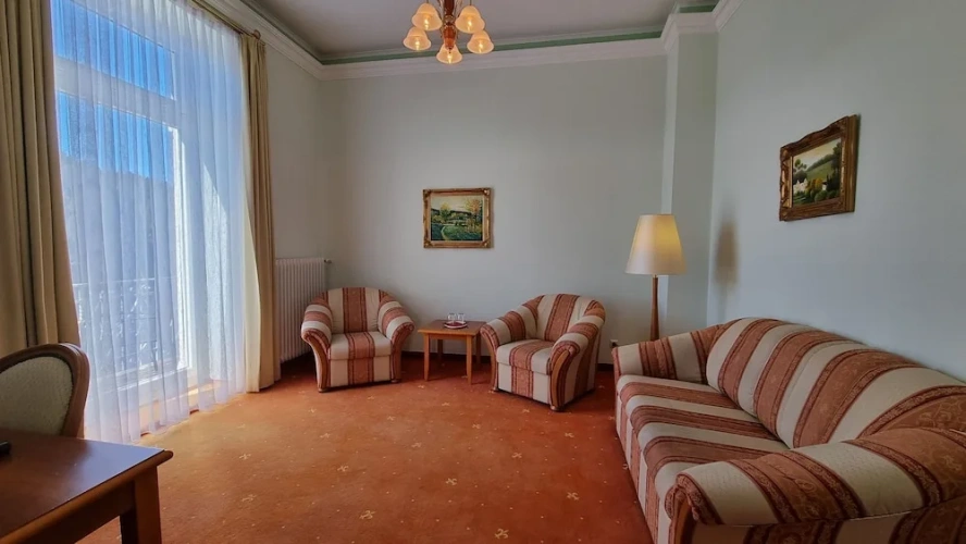 Deluxe Double room with balcony and with lake view