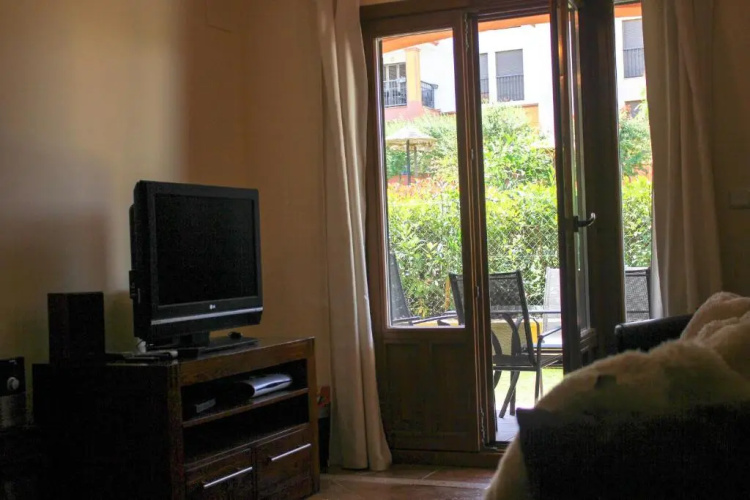 Haa001) Apartamento Moderno Con Jardín.