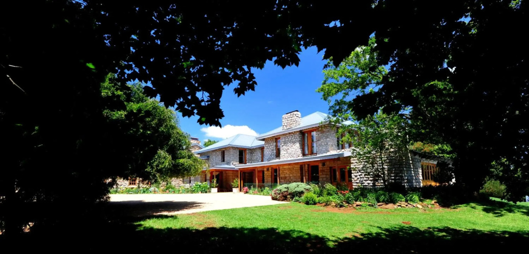 The FarSide Country Manor