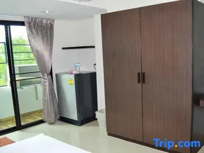Soi 4 Service Residence