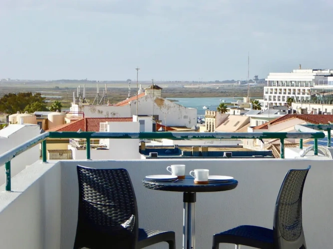 2 Bedrooms Apartment with balcony