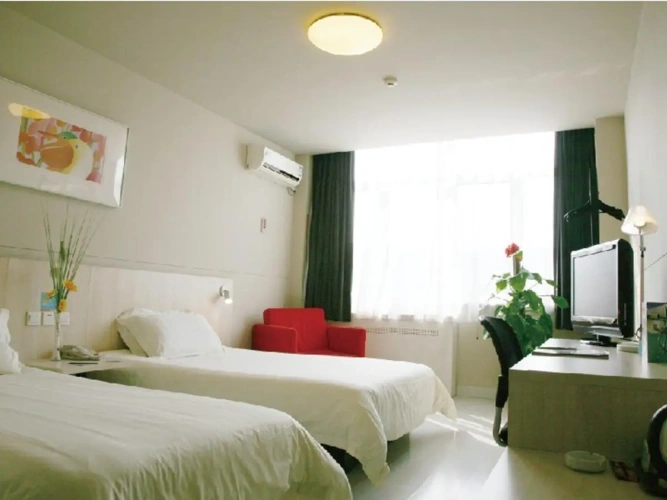 Standard Twin room with view