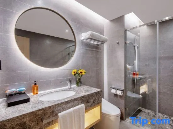 Orange Hotel （Yining  Wanrong Square  Hanbin Park）