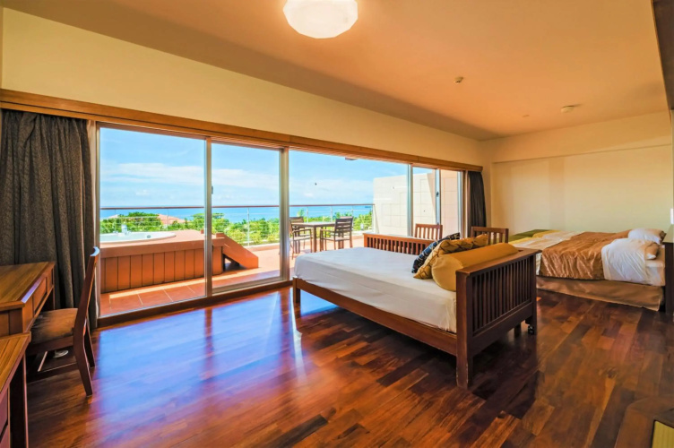 Kanucha Bay Hotels & Villas