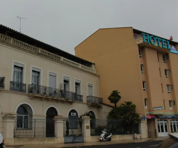 T3 avec TERRASSE avec VUE EXCEPTIONNELLE sur les QUAIS de SETE
