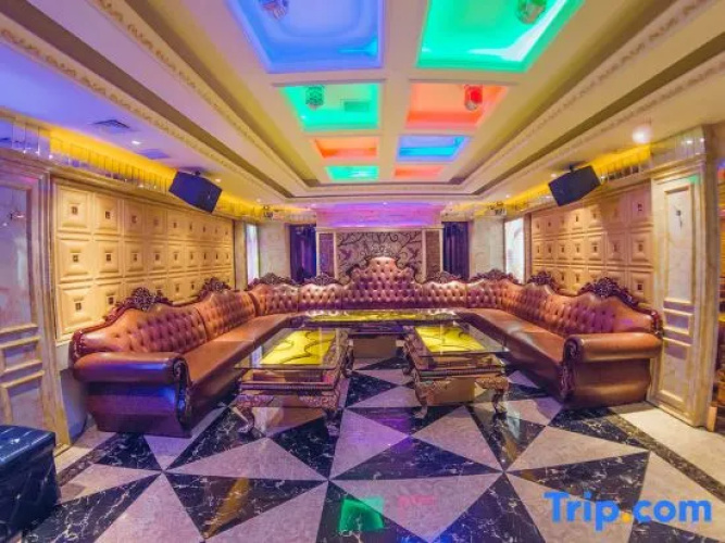 Chunlin Maike Hotel
