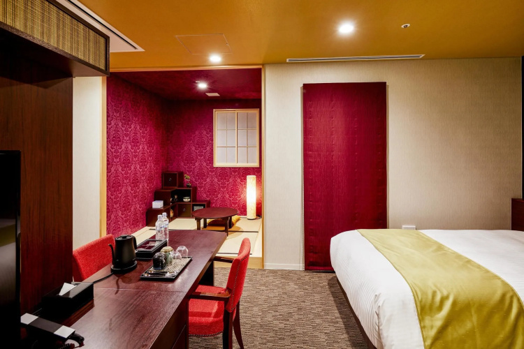 Book Hotel Jimbocho