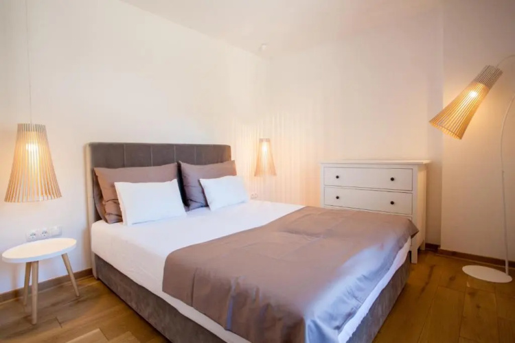 Bella Vista Suites