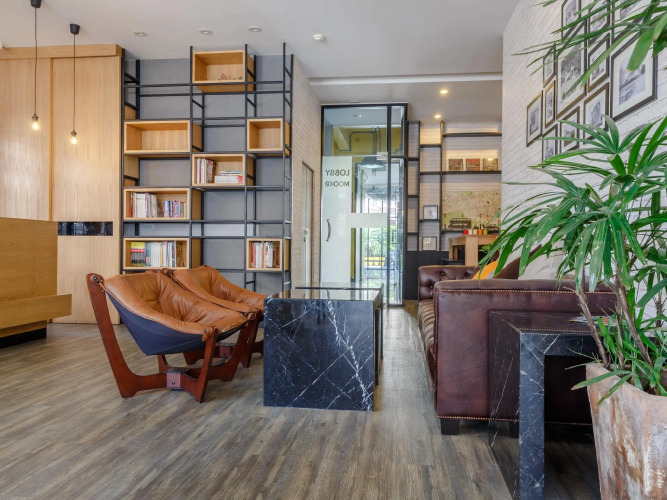 Mooks ResidenceOver view