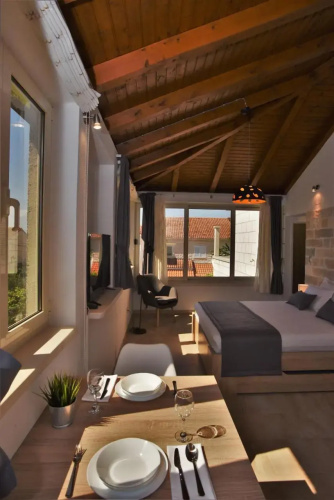 Apartments4You Supetar