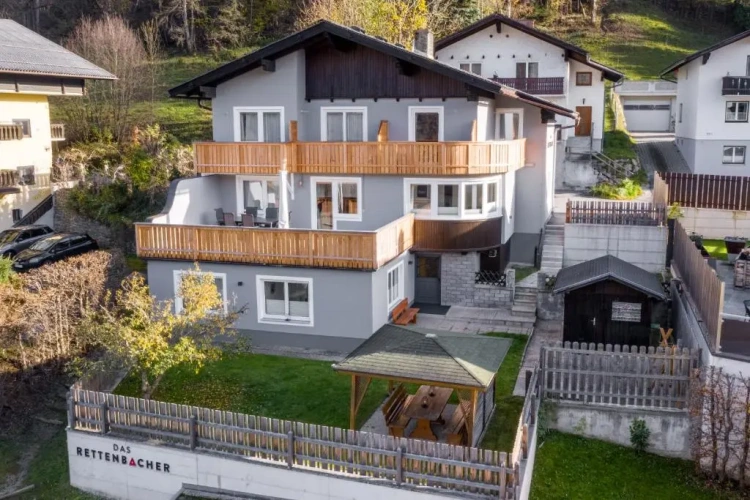 3 Bedrooms Apartment with balcony and with mountain view