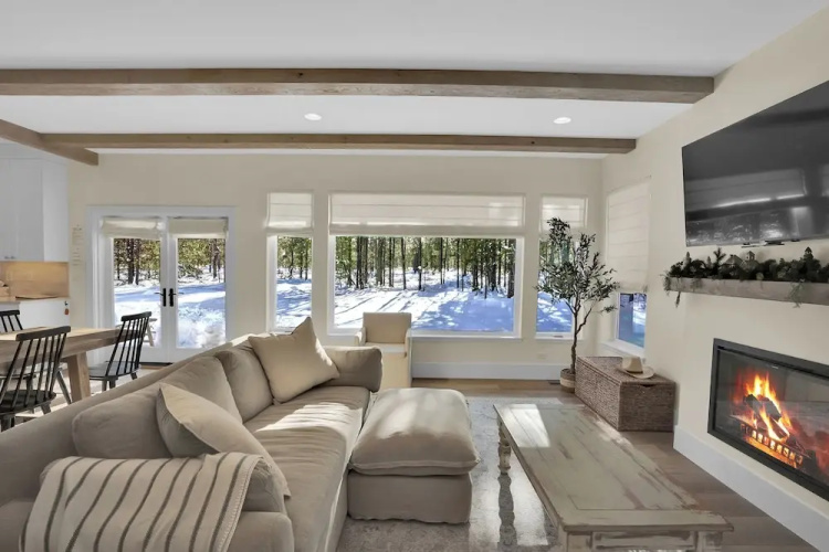 Mountain Home w/ Private Hot Tub & River Access!