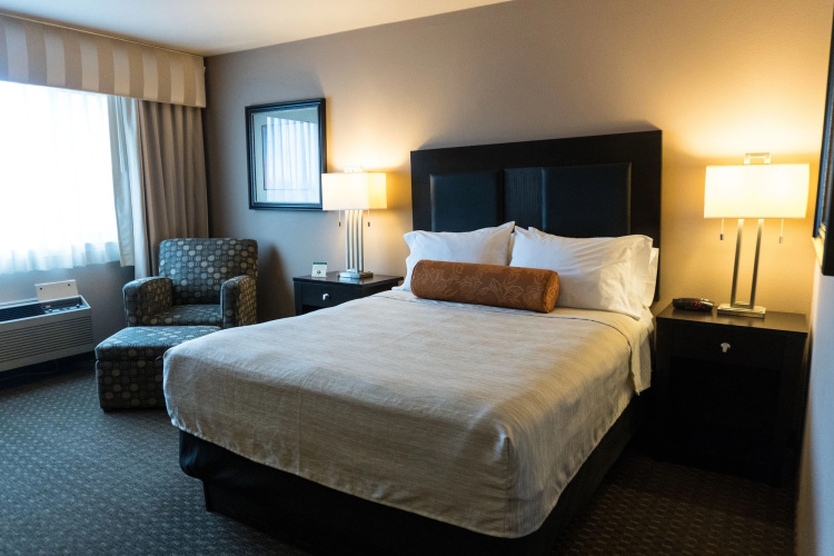 Monarch Hotel & Conference Center photo 7