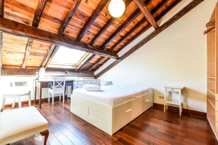 Room To Rent Duque de Alba