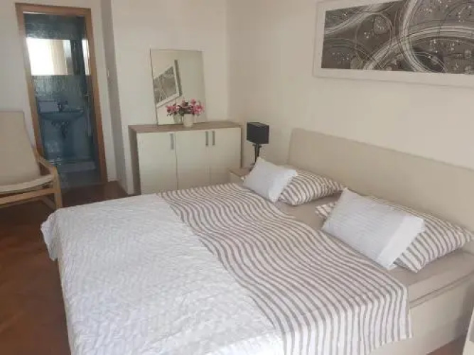 Apartment Podbarje