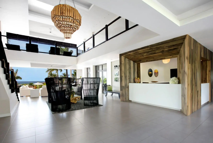 The Cliff Hotel