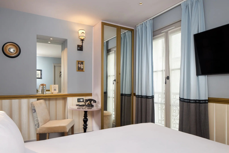 Les Plumes Hôtel Paris