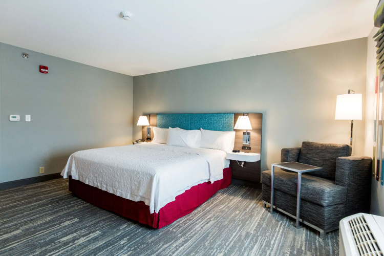 Hampton Inn Bismarck