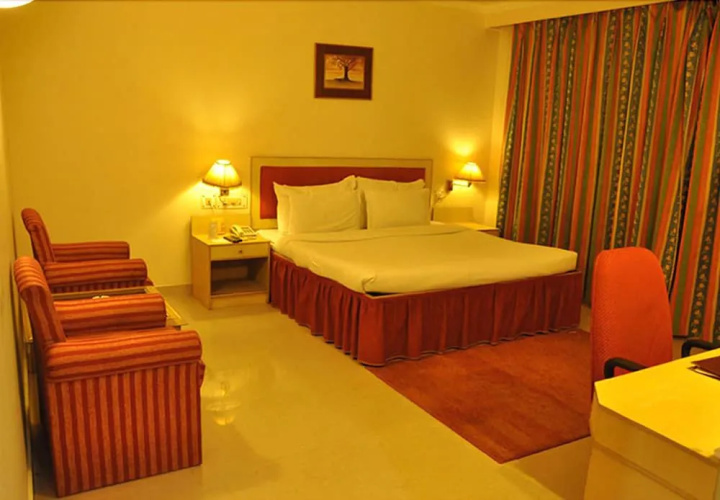 Grand Continental Hotel