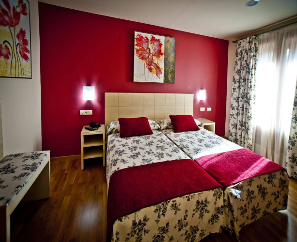 Hotel Condes de Castilla