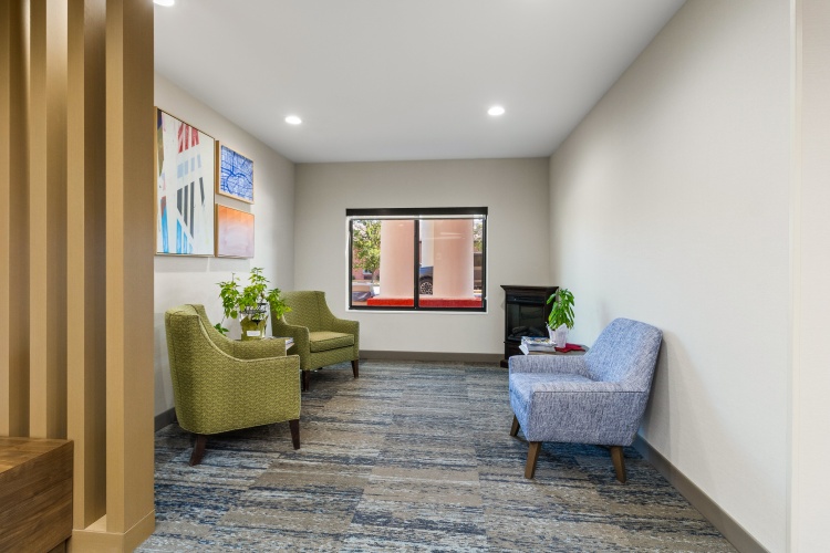 Holiday Inn Express And Suites Fairmont photo 18