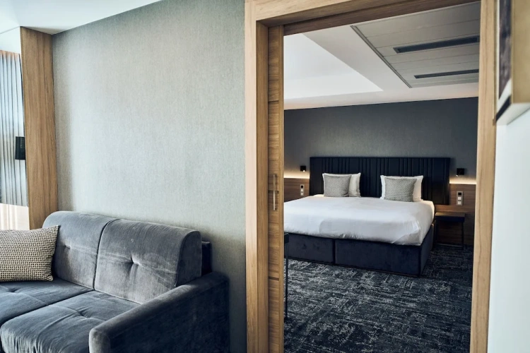Premier Suite