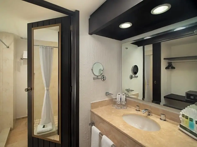 Double Suite