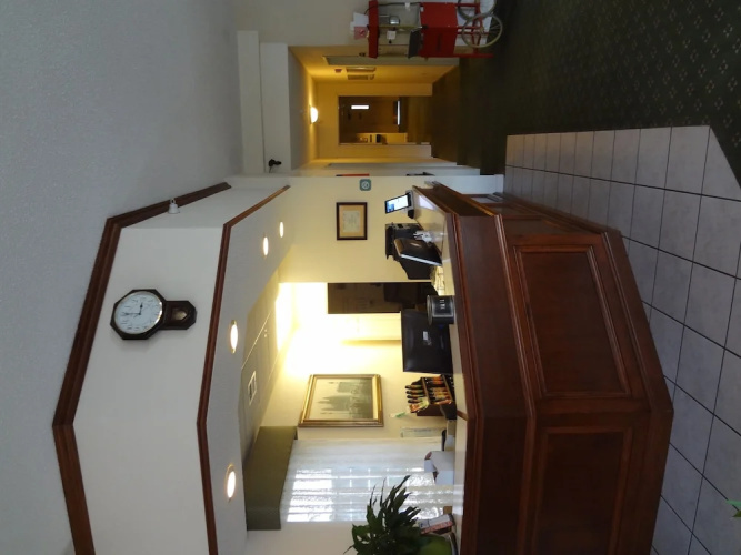 Voyager Inn