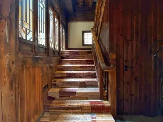 Linqi Wengzhai Inn