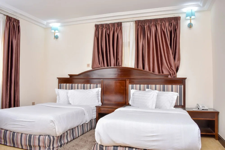 Sonia Hotel