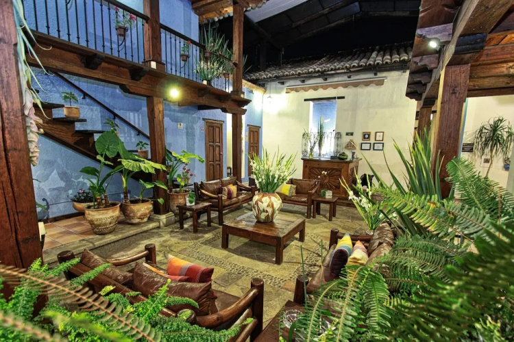 Docecuartos Hotel