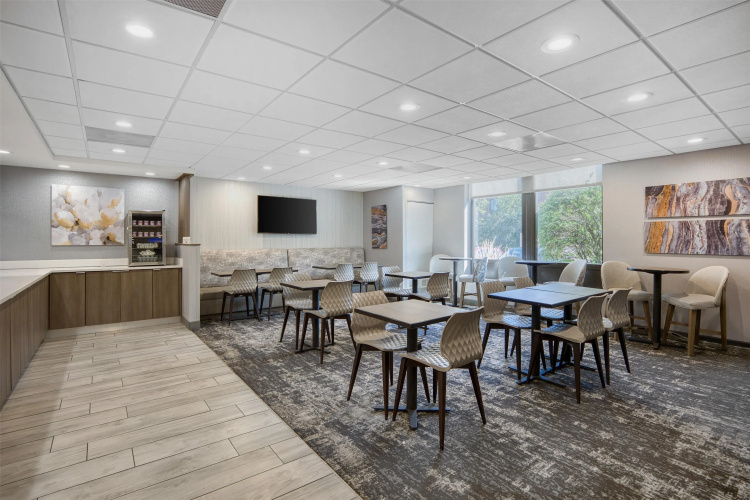 Surestay Plus By Best Western Chicago Lombard photo 26