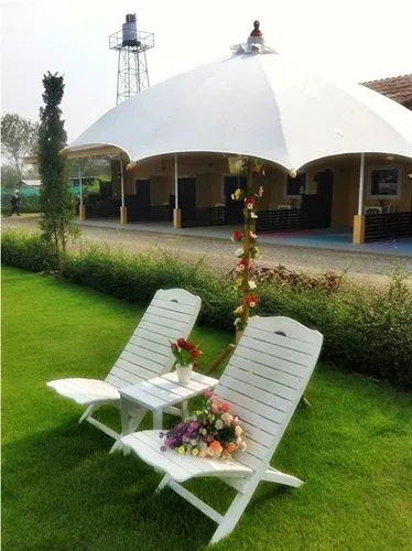 Runway Station Resort