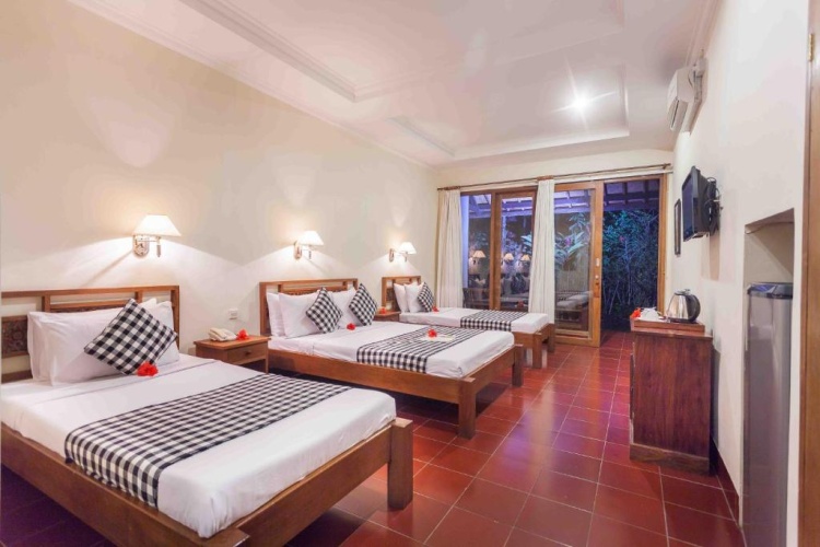 Standard Family room