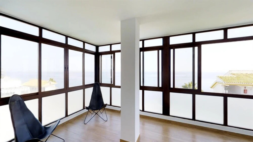 Fantastic First Line Penthouse