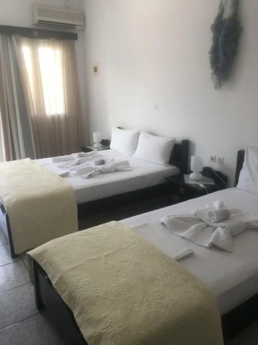 Standard Twin room with balcony