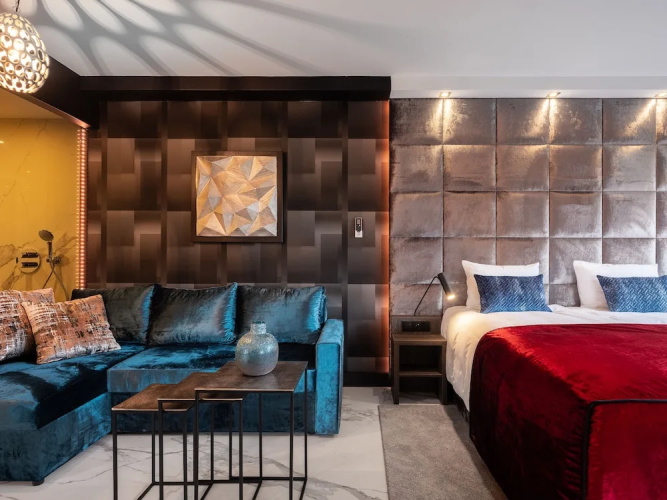 Art Suites Hotel
