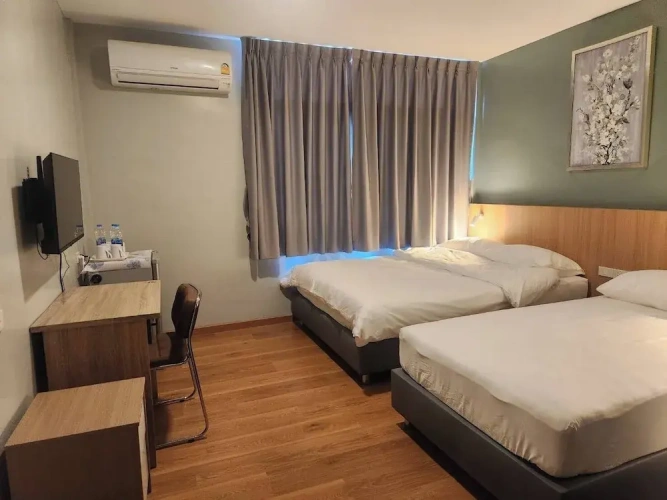 Classic Triple room